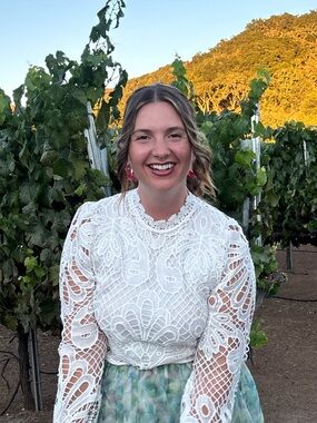 Meet your Posher, Pauline